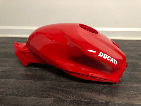 12-17 Ducati Panigale 1199, 1299 tank red