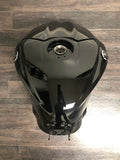 08-16 Yamaha R6 tank with symbols