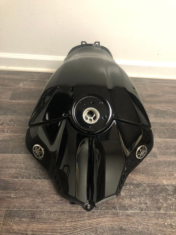 15-19 Yamaha R1 tank