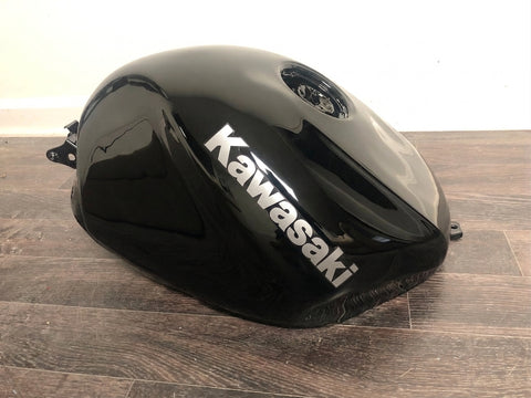 03-04 zx636 black gas tank with decals